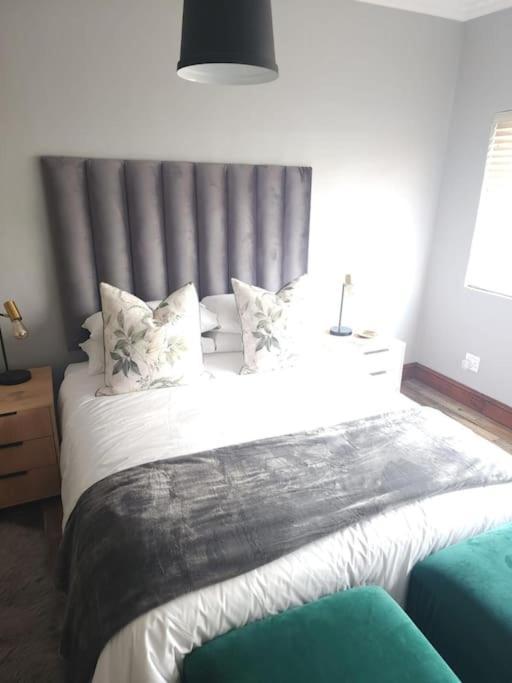 Cape Town, Sea Point, Beautiful 2 Bedroom Apartment @Tucked Away Exterior photo